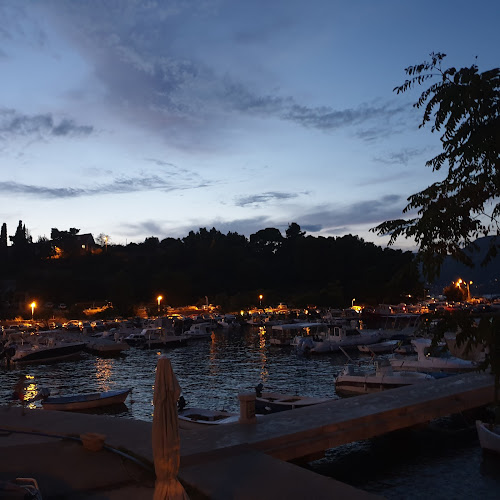 Comentarii opinii despre Destoso