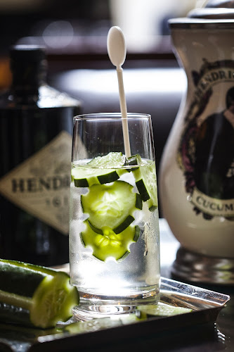 Opinii despre Esplanade 1925 Lounge & Cocktail Bar în Zagreb - Gastronomija i ugostiteljstvo