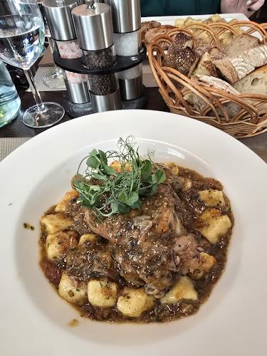 Restoran Bicko - Gastronomija i ugostiteljstvo