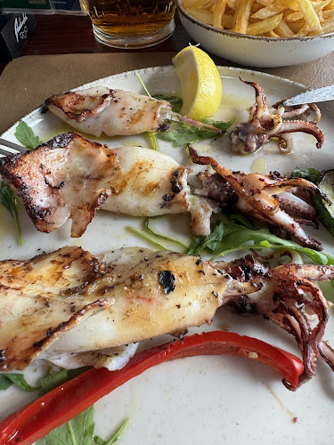 Opinii despre Restaurant Zvizdan în Omiš - Gastronomija i ugostiteljstvo