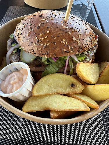 Opinii despre Street Food Mezzino Krk în Krk - Gastronomija i ugostiteljstvo