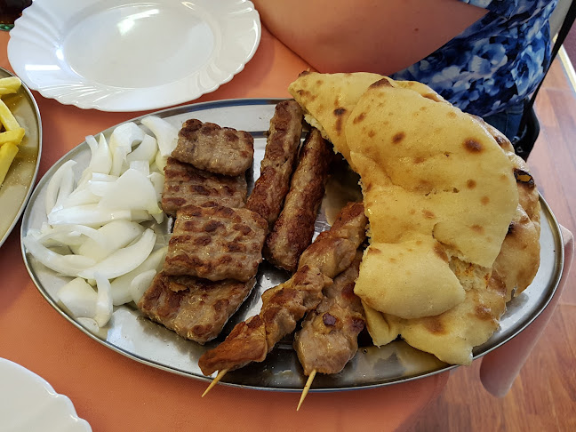 Pečenjarnica Super Ćevap - Gastronomija i ugostiteljstvo