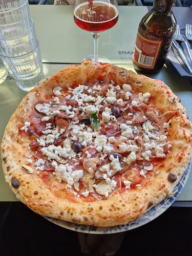 Opinii despre Medena Pizzeria în Zagreb - Gastronomija i ugostiteljstvo