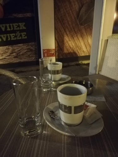 Comentarii opinii despre Caffe bar Figaro