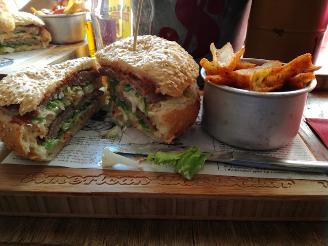 Opinii despre American bar Dollar în Osijek - Gastronomija i ugostiteljstvo