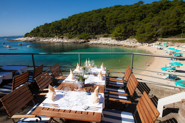 Veli Žal Restaurant - Mali Lošinj
