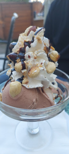 Ul. Hrvatskih branitelja 13, 42000, Varaždin