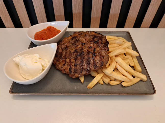 Opinii despre RUSULICA în Split - Gastronomija i ugostiteljstvo