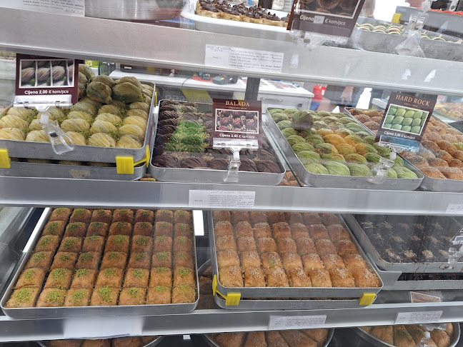 Trg Republike Hrvatske 2, 22000, Šibenik