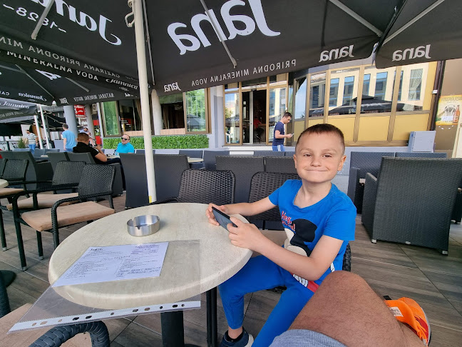 Comentarii opinii despre Pepper`s Bar