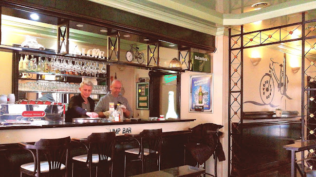 Ul. popa Nikole Mašića 4, 53000, Gospić, Hrvatska