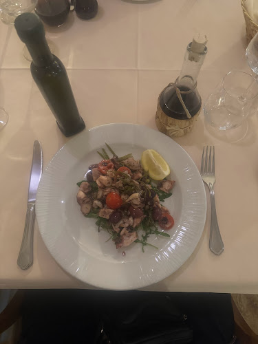 Opinii despre Restoran Potkova în Zagreb - Gastronomija i ugostiteljstvo