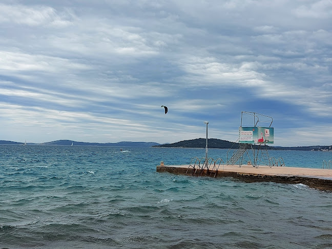 Comentarii opinii despre Beach bar Mini