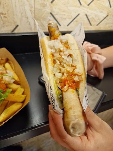 Frit de Split - Gastronomija i ugostiteljstvo