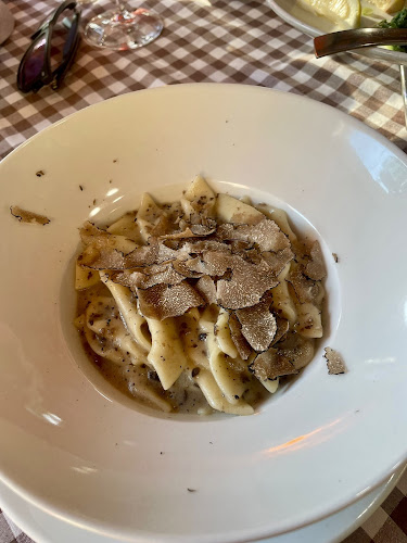 Comentarii opinii despre Tri Palme