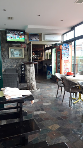 Opinii despre tenis caffe bar Damar în Matulji - Gastronomija i ugostiteljstvo