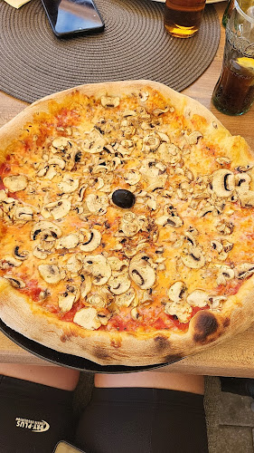 Ribarska obala 4, 51512, Njivice