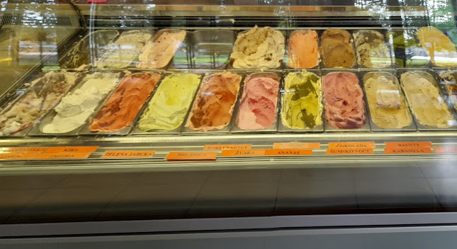 Slastičarnica Kira - Gastronomija i ugostiteljstvo