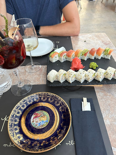 Hrvatski Dom - Gastronomija i ugostiteljstvo