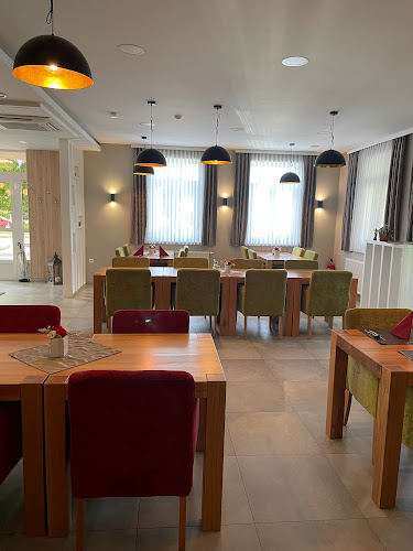 Opinii despre Restoran Schloss în Mursko Središće - Gastronomija i ugostiteljstvo