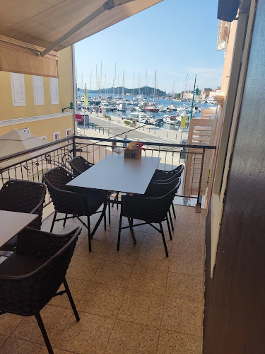 Trg žrtava fašizma 2, 51550, Mali Lošinj