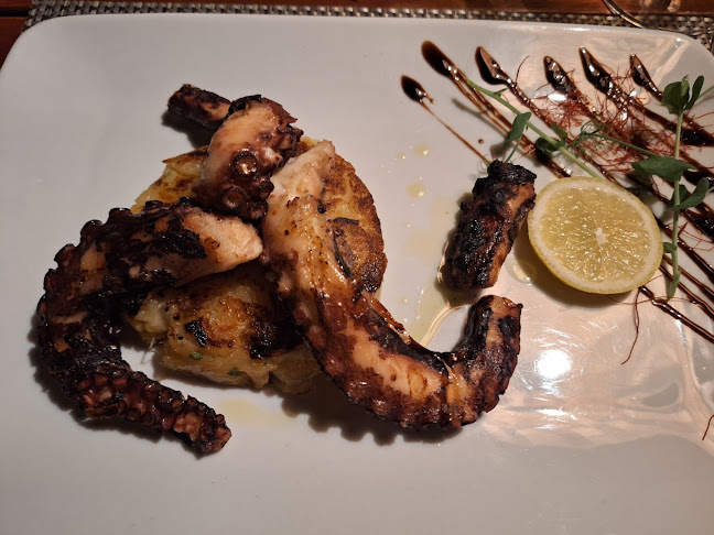 Opinii despre Mali Raj în Bol - Gastronomija i ugostiteljstvo