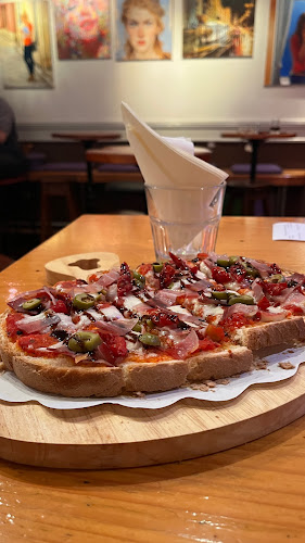 Caffe Galerija Gina - Gastronomija i ugostiteljstvo