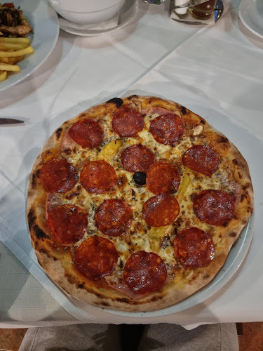 Gondola - Gastronomija i ugostiteljstvo