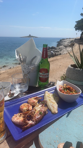 Plaža Pokonji dol, 21450, Hvar