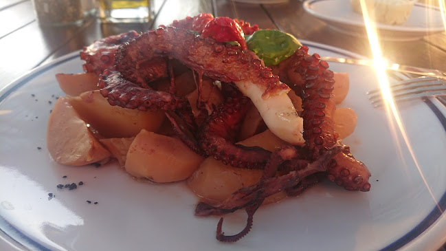 Bronzin - Gastronomija i ugostiteljstvo