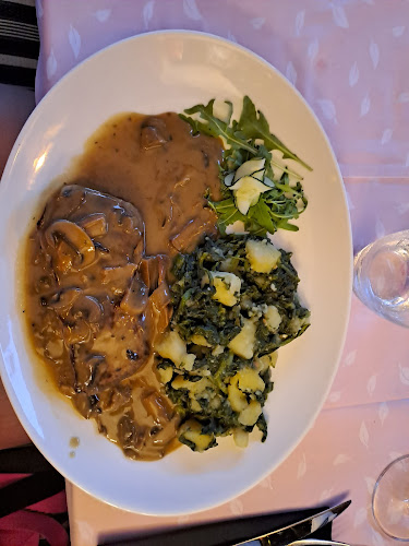 Gostiona Zrinski - Gastronomija i ugostiteljstvo