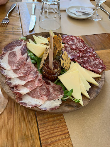 Dominisova ul. 3, 21000, Split