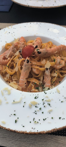 Cetinska cesta 32, 21310, Omiš