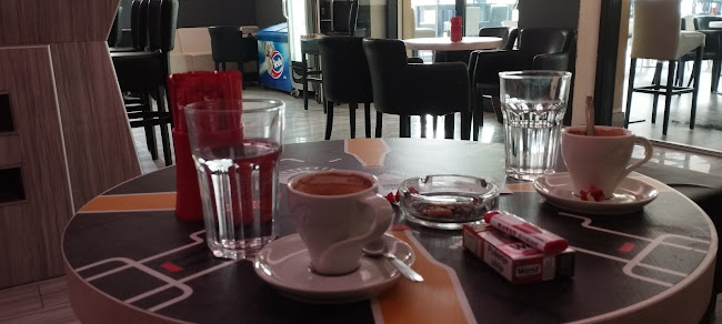 Opinii despre Caffe Bar Meandar în Petrinja - Gastronomija i ugostiteljstvo