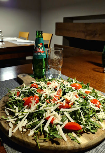 Pizzeria & Bistro Lukas