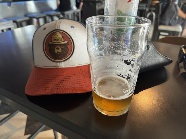 Ul. kralja Zvonimira 32, 21000, Split