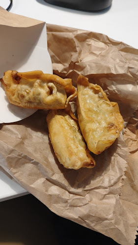 Opinii despre Purple Monkey Centar - ONLY Delivery or Take out în Zagreb - Gastronomija i ugostiteljstvo