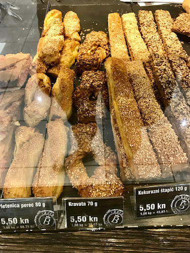 Comentarii opinii despre Bobis Bakery