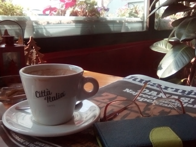 Zvizda mora - Gastronomija i ugostiteljstvo