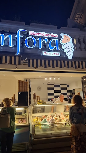 Gelateria Amfora - Gastronomija i ugostiteljstvo