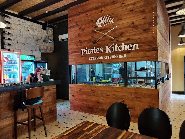 Van Grad 3, 21310, Omiš