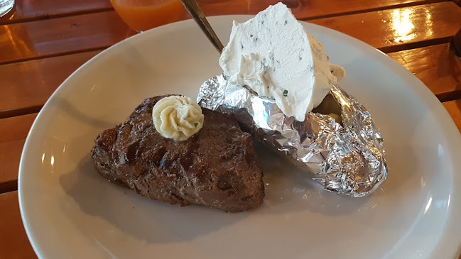 Opinii despre Konoba Galinac în Brela - Gastronomija i ugostiteljstvo