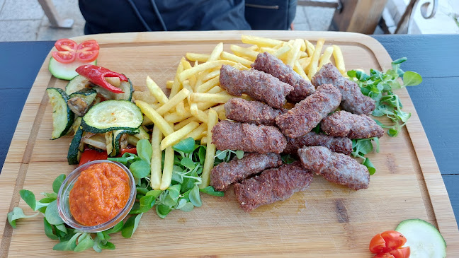 Obala Vladimira Nazora 14, 22211, Vodice