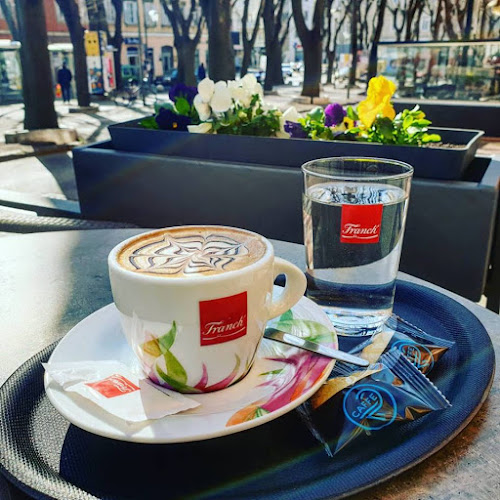 Comentarii opinii despre Caffe bar "Dvojka"