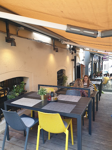 Ul. Josipa Eugena Tomića 3, 10000, Zagreb