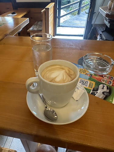 Comentarii opinii despre Caffe Bar "Vodena Ovca"