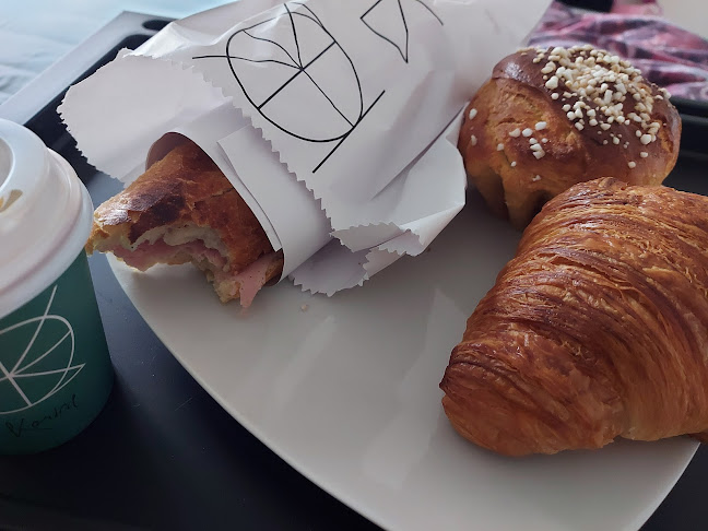 Korica - Gastronomija i ugostiteljstvo