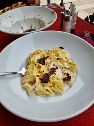 Pizzeria i spaghetteria Luna Rossa - Cres