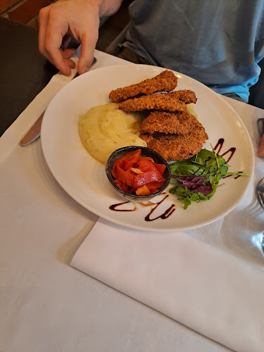 Opinii despre Restoran Cocktail în Sisak - Gastronomija i ugostiteljstvo