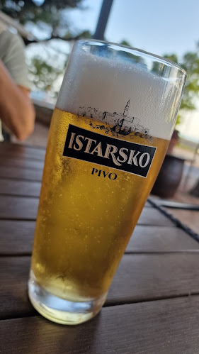 Opinii despre Taverna Marea Restaurant & Summer Grill în Lovrečica - Gastronomija i ugostiteljstvo